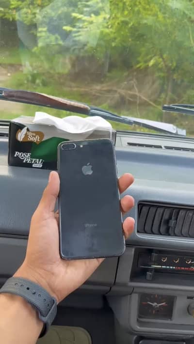 Apple iPhone 8 Plus