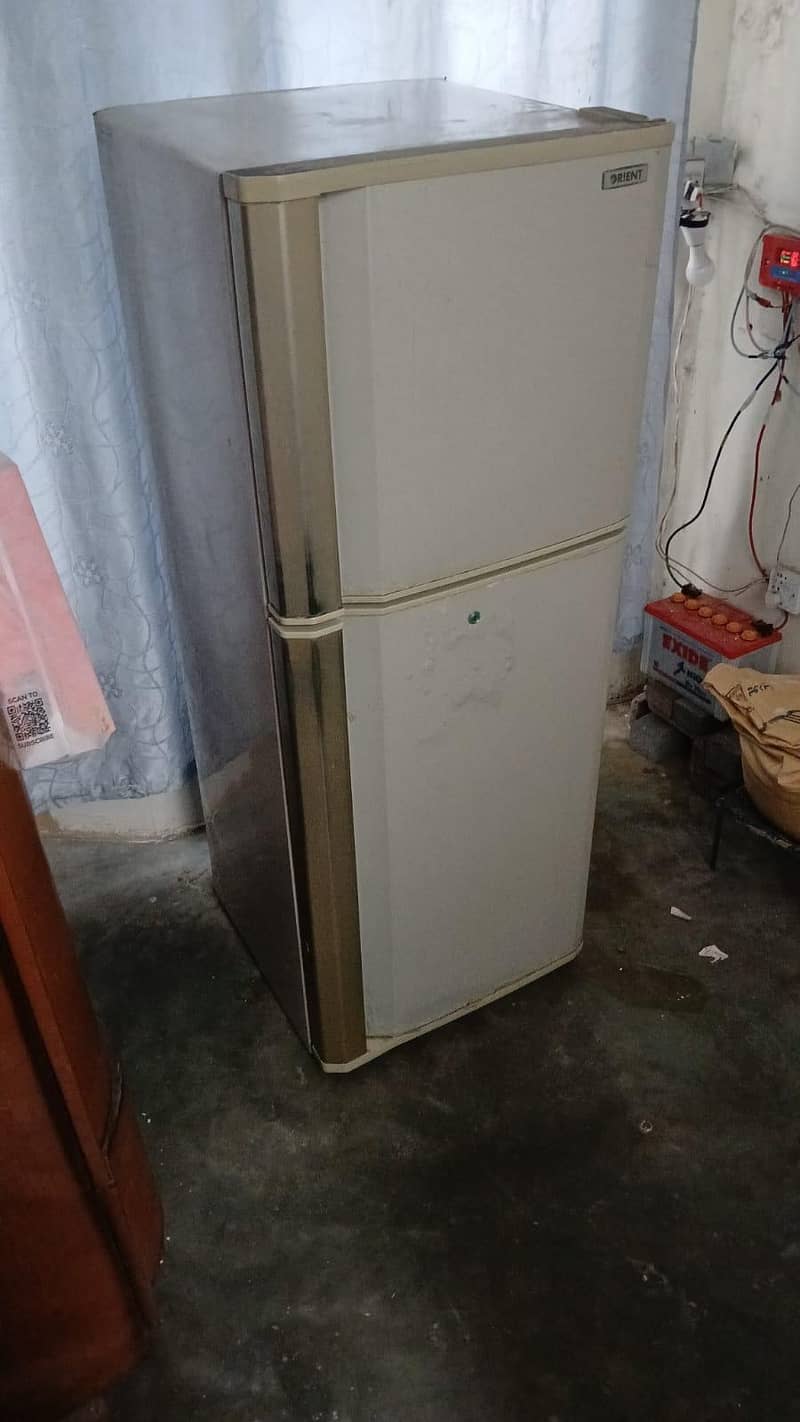 Orient fridge 3