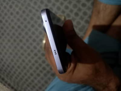 Vivo V60 light 8 /256 extended 8 gb ram