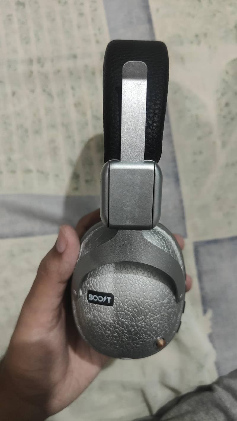 Boost Note Retro wireless headset 0
