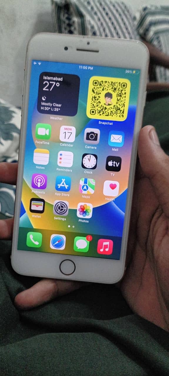 Apple iPhone 8 Plus jv 3