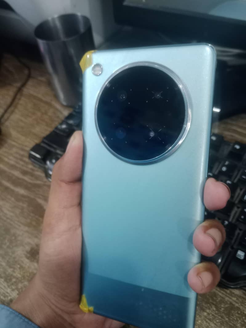 Infinix Zero 40 1