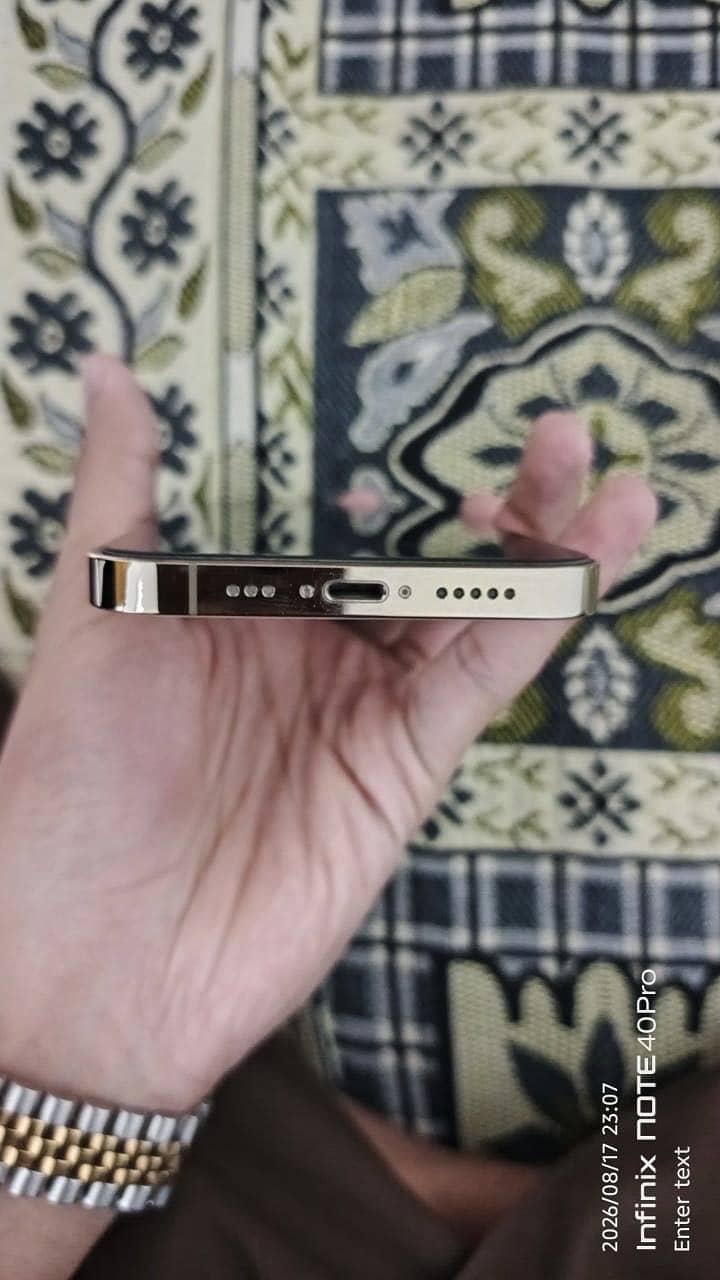 Apple iPhone 12 Pro 5