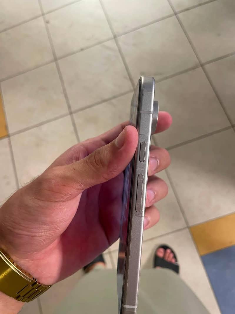 Google Pixel 9 3