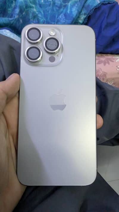 Apple iPhone 15 Pro Max