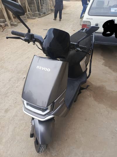 REVOO A12 (Graphene Battery)