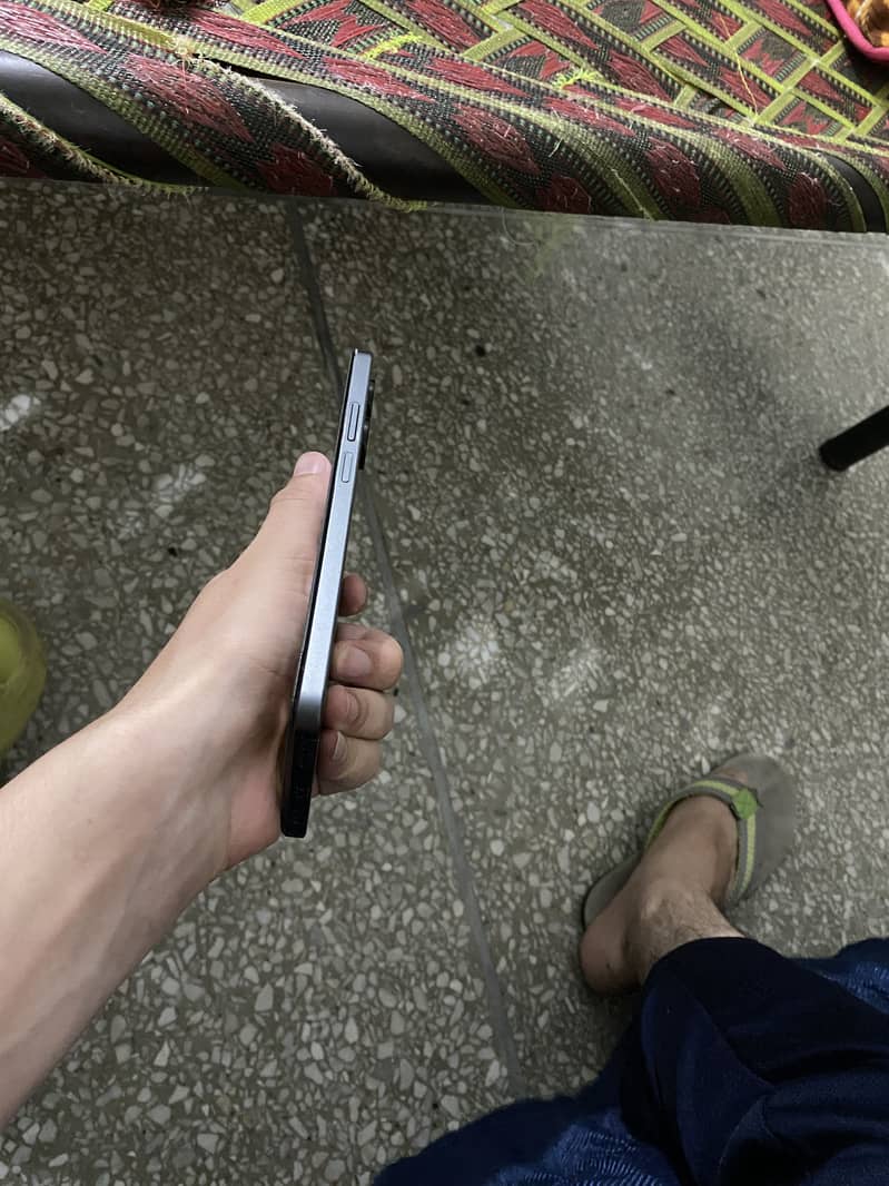 Realme Note 60x 3
