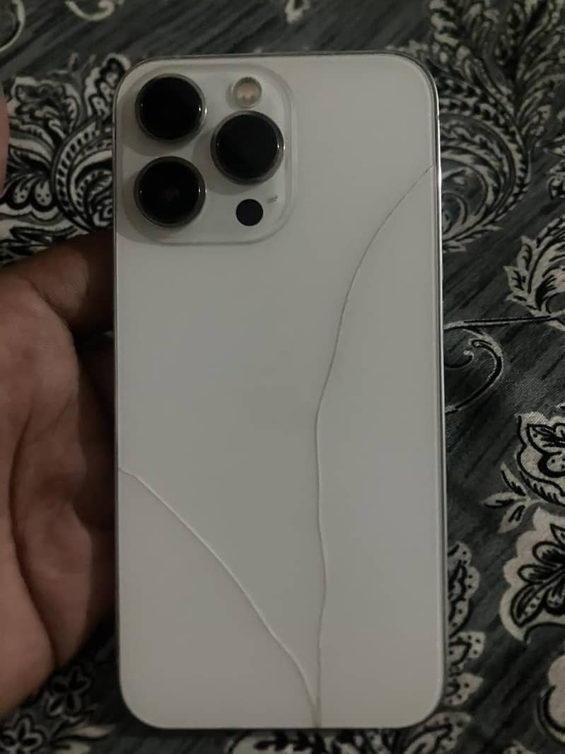 IPHONE 13 PRO 1