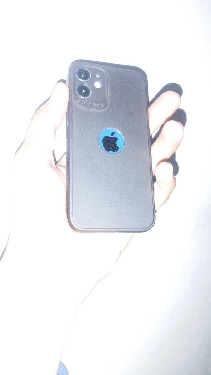 Apple iPhone 12 mini 4
