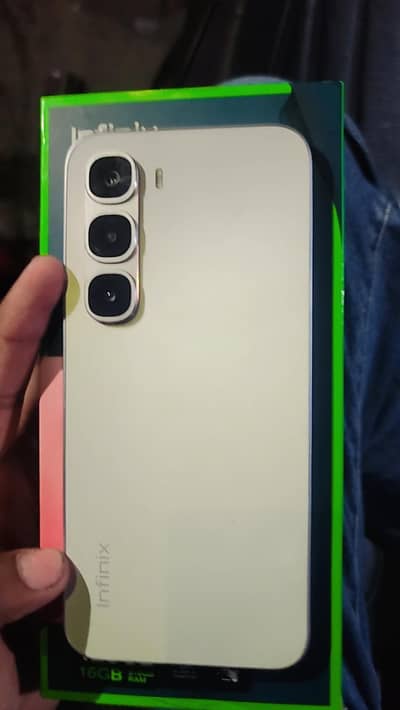 Infinix Hot 60 Pro