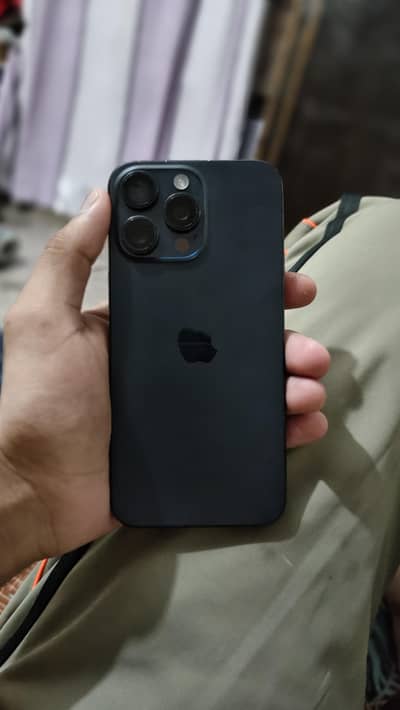 Apple iPhone 15 Pro Max