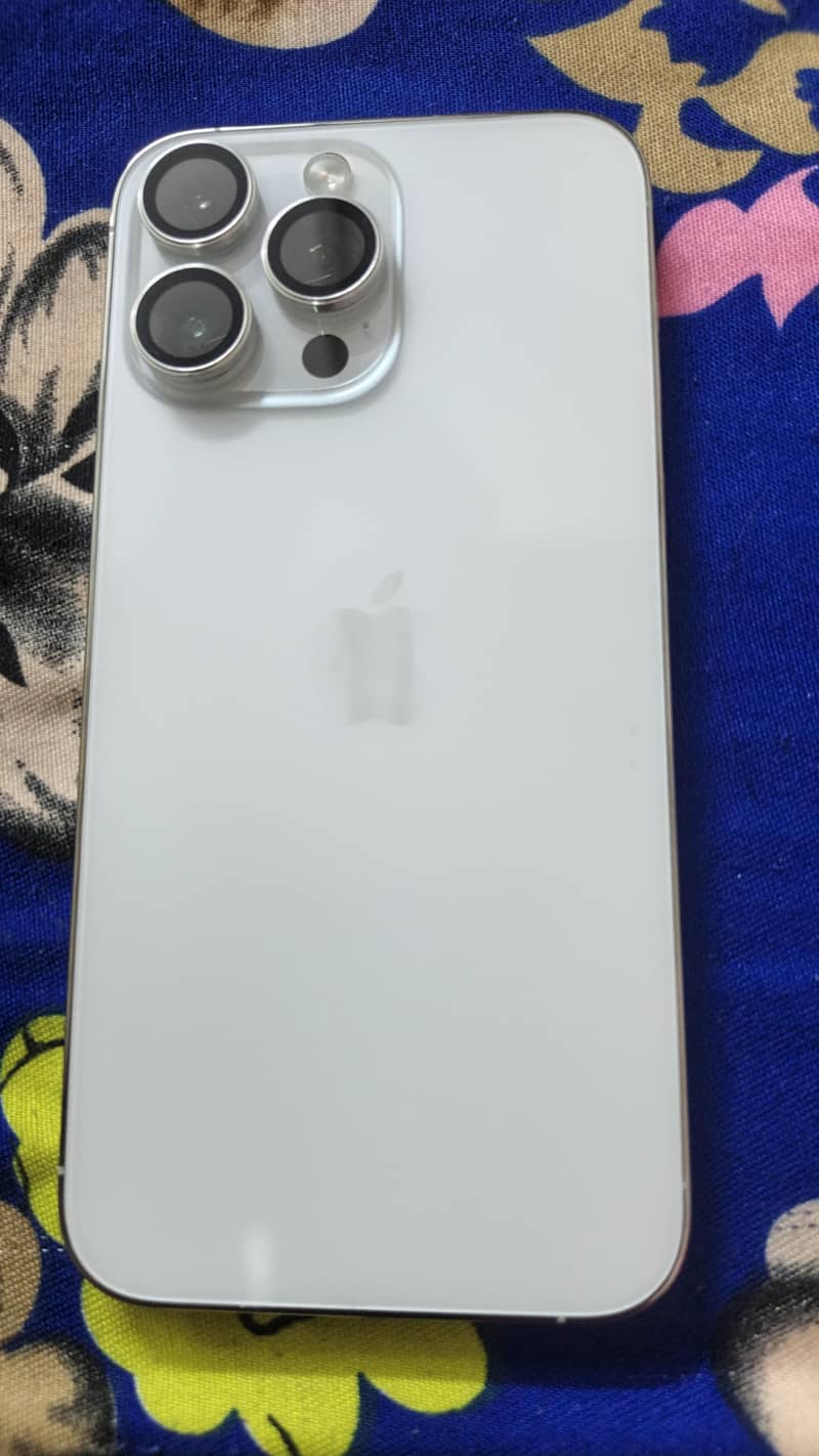 Apple iPhone 14 Pro Max 5