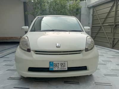 Toyota Passo 2004 Perl White