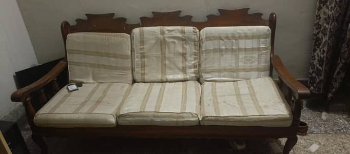 Sofa set 3 seater + 2 single seaters