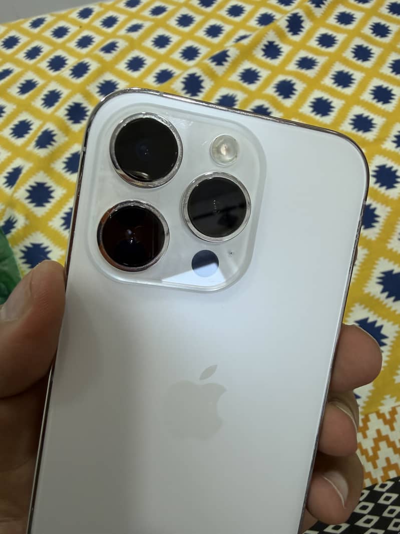 Apple iPhone 14 Pro 6