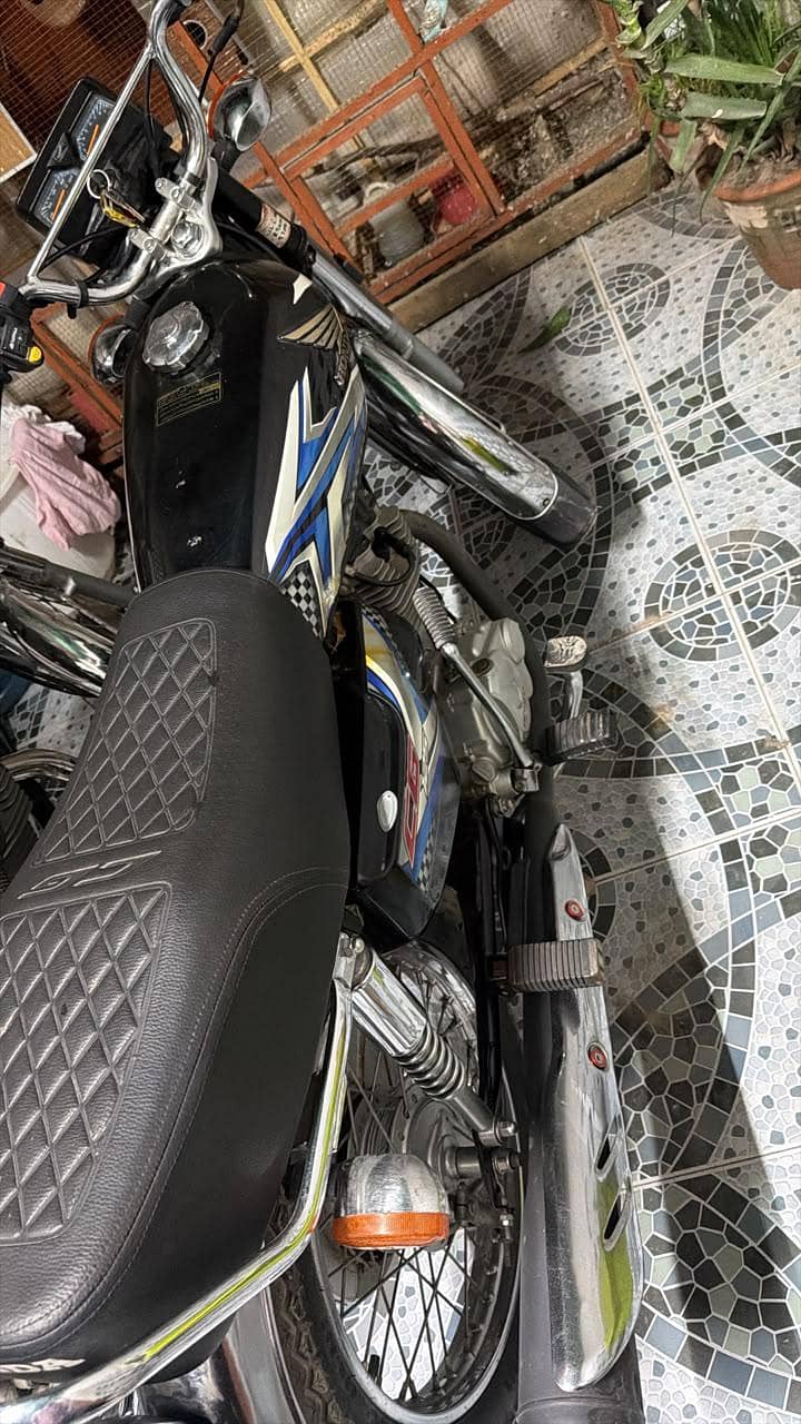 locking brand New 1