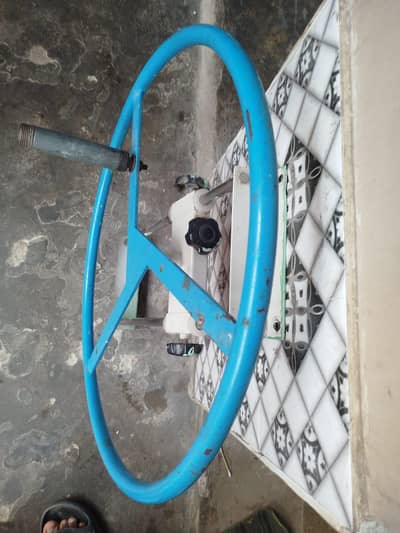 shoulder wheel