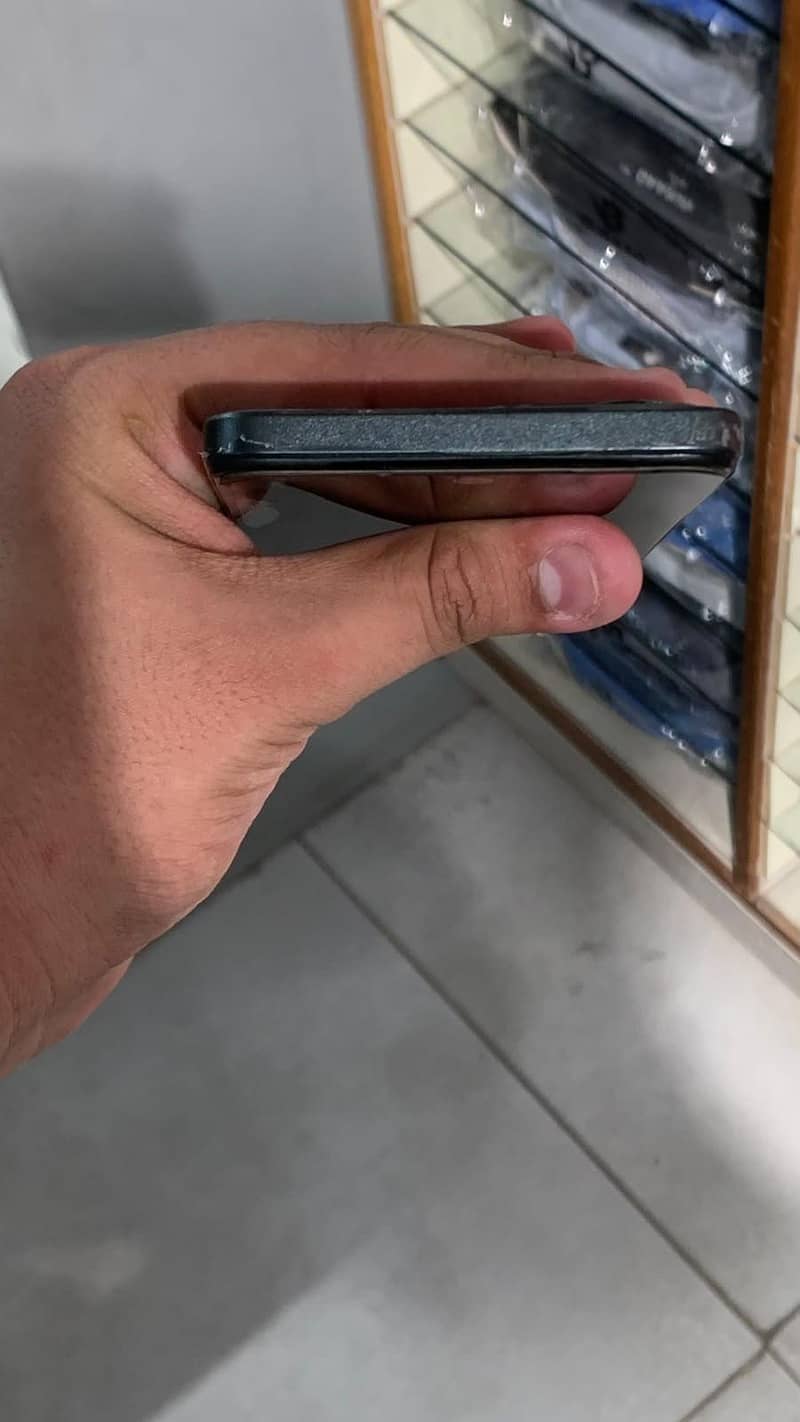 Realme C71 3