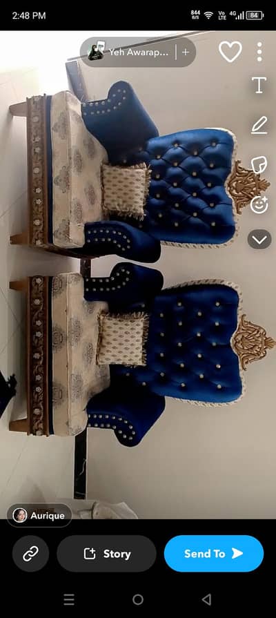 antique style sofa blue color