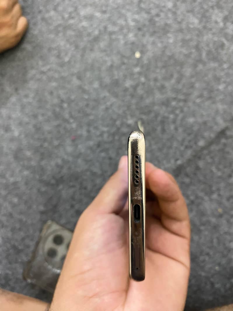 Tecno CAMON 30S 6