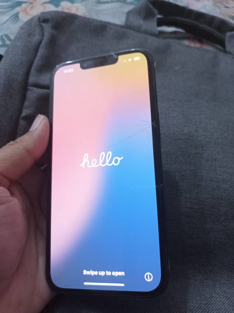 Apple iPhone 13 3