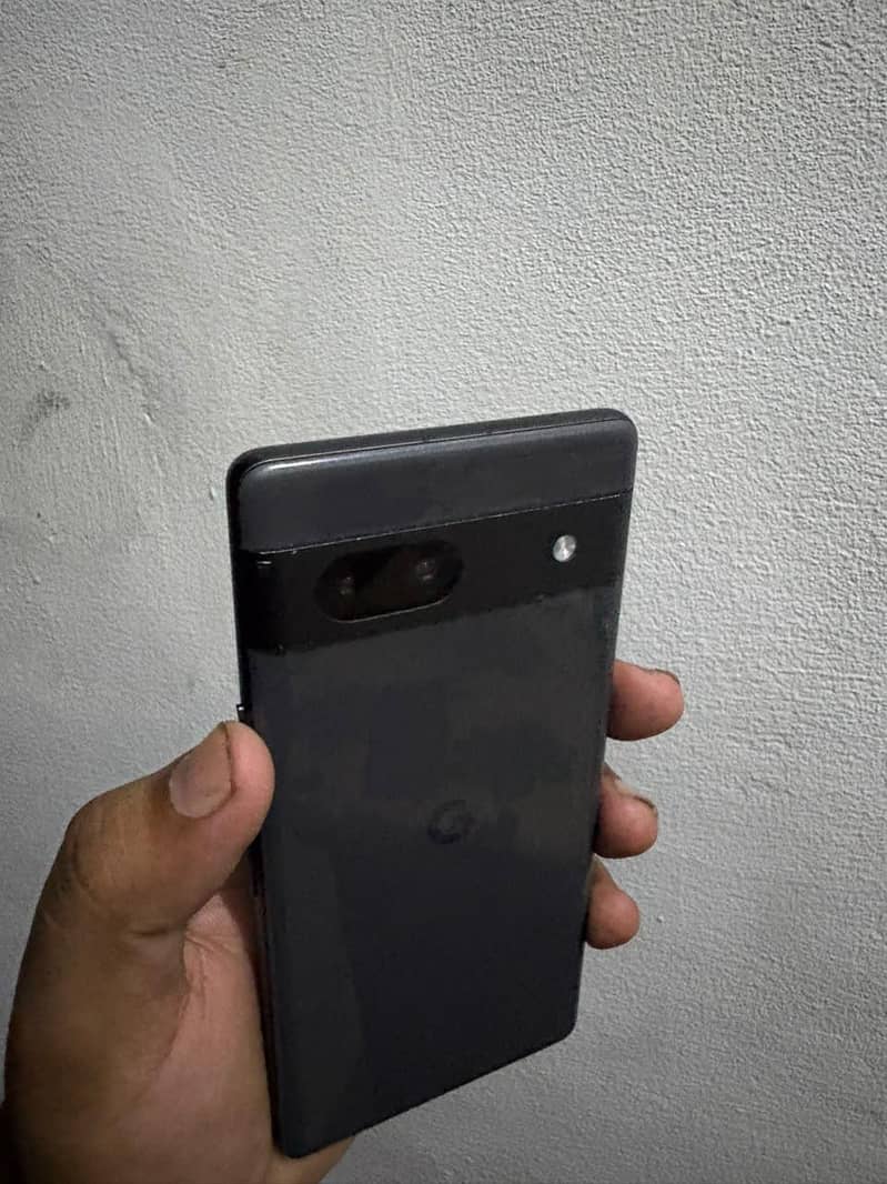 Google Pixel 7a 4
