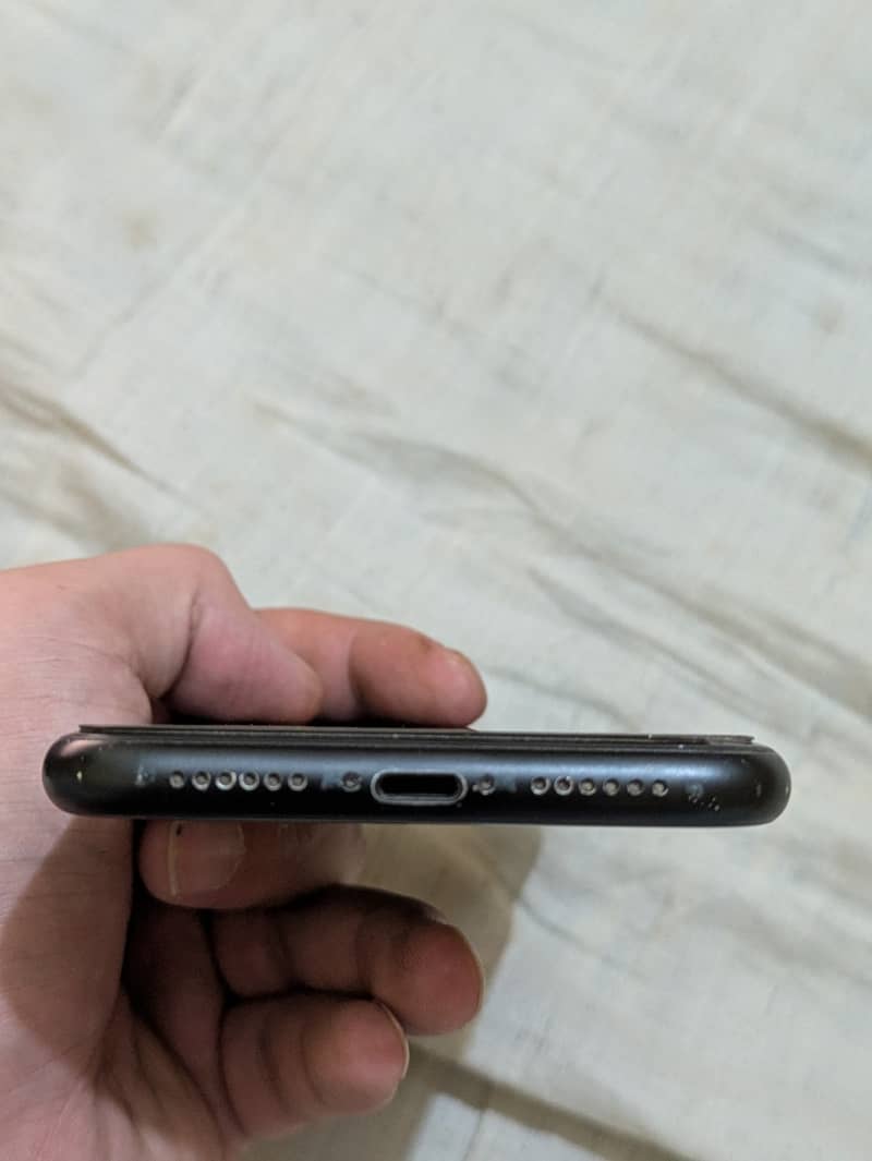 IPHONE XR 2