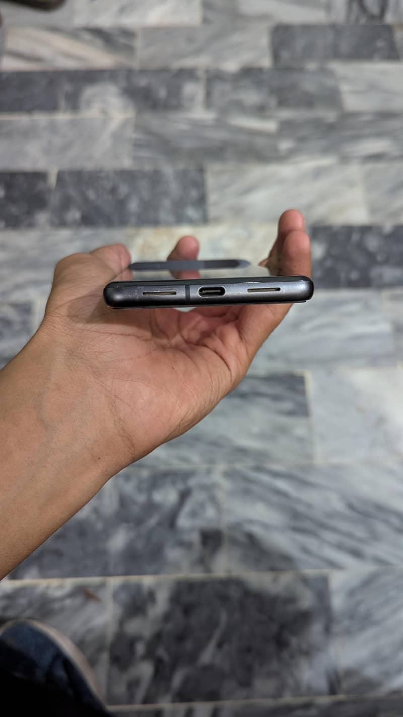 Google Pixel 7 3