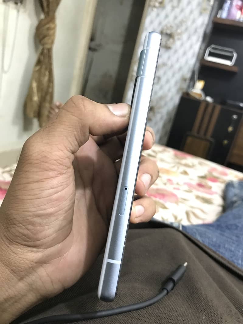 Google Pixel 7a 3