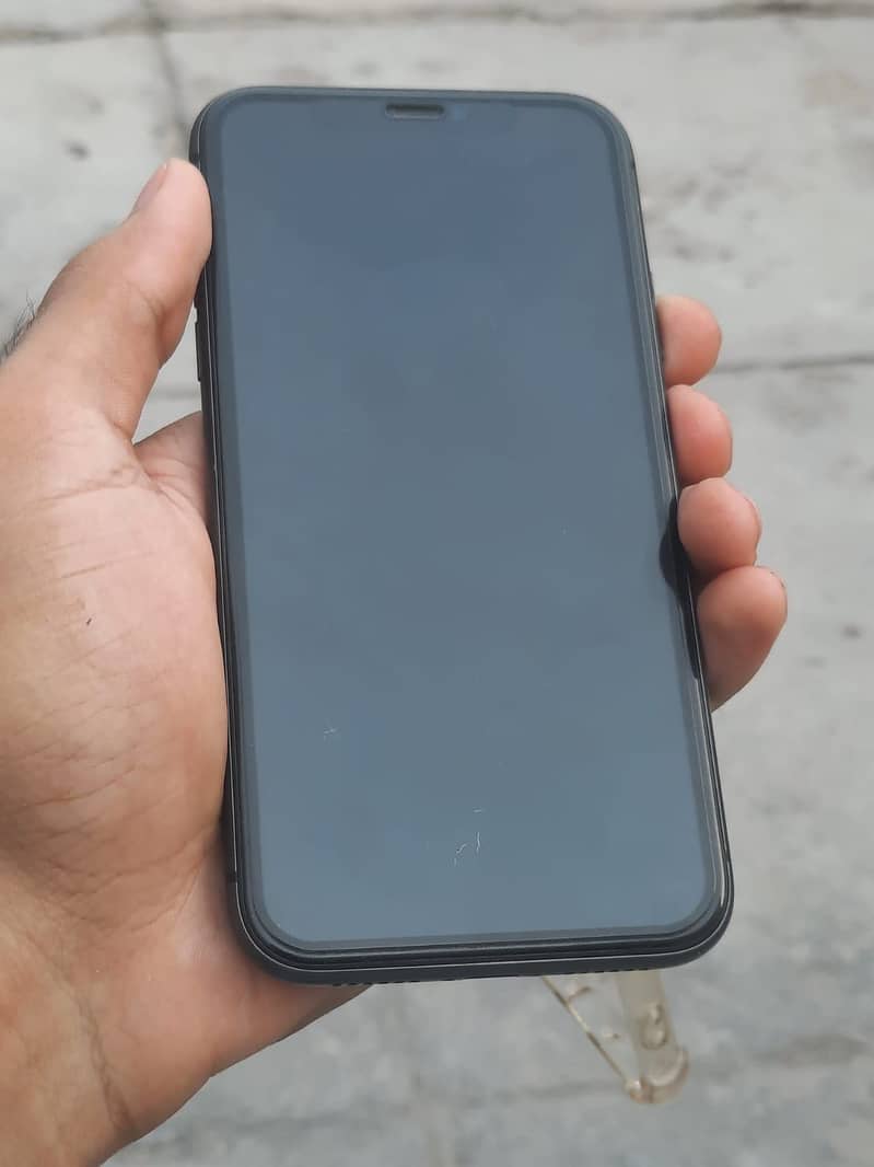 Apple iPhone 11 1