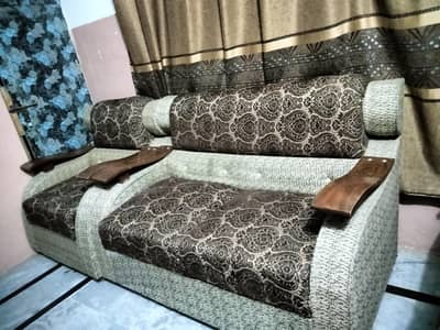7 Seater Sofa Set With Glass Table for seal   03335382910