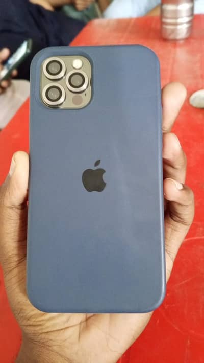 Apple iPhone 12 Pro