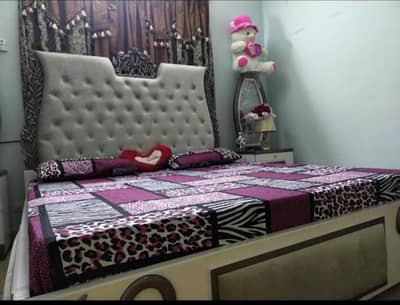 Full king sized bed set with side tables and dressing table