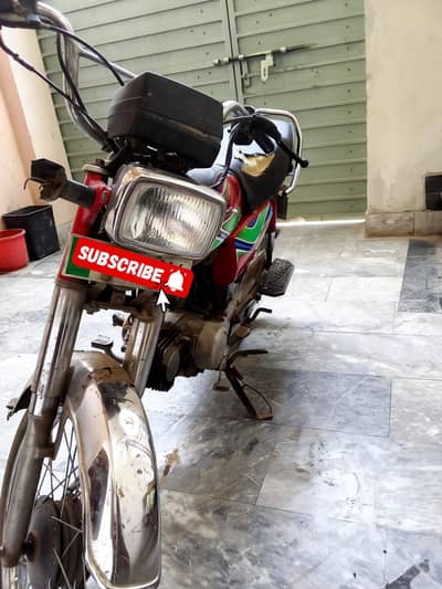 CD70 2017 Model for sale