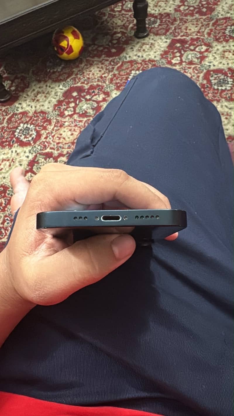 Apple iPhone 14 5