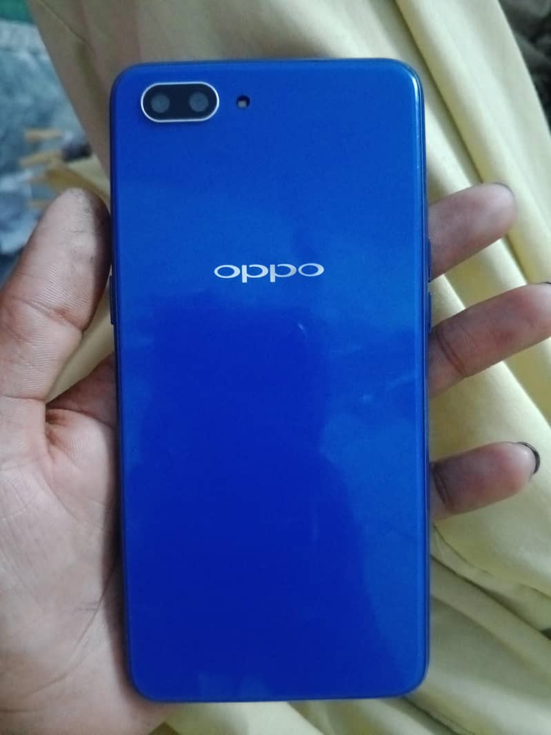 OPPO A3s 1
