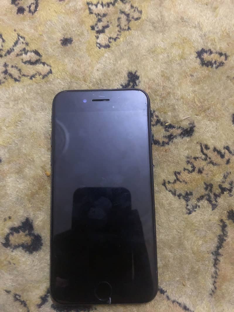 Apple iPhone 7 1