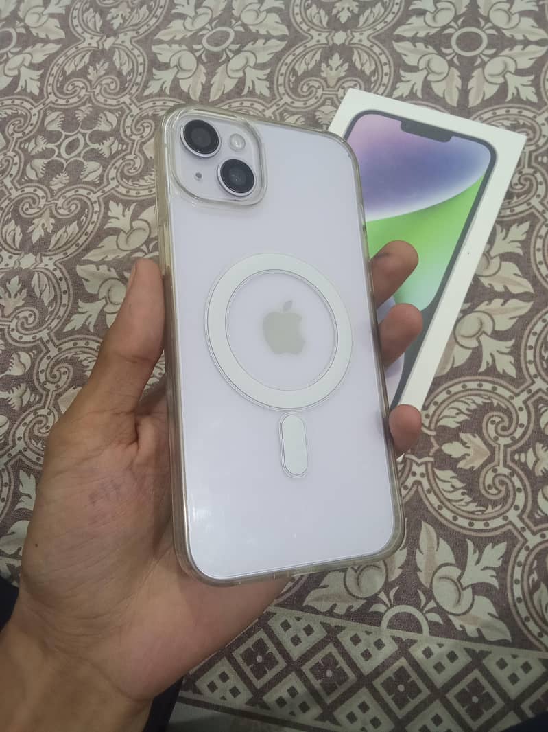 Apple iPhone 14 plus 12
