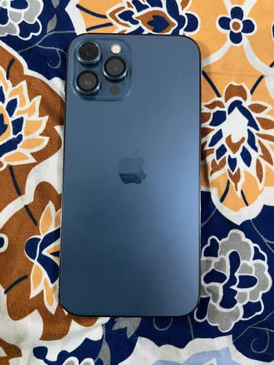 Apple iPhone 12 Pro Max For sale with original charger JV