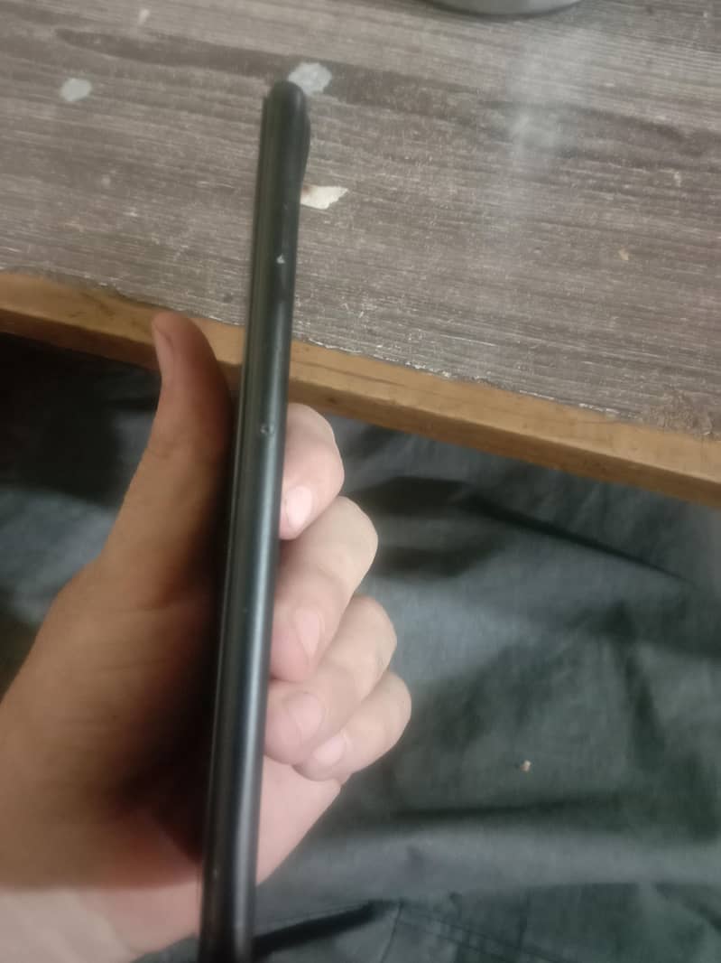 Apple iPhone 7 Plus 3