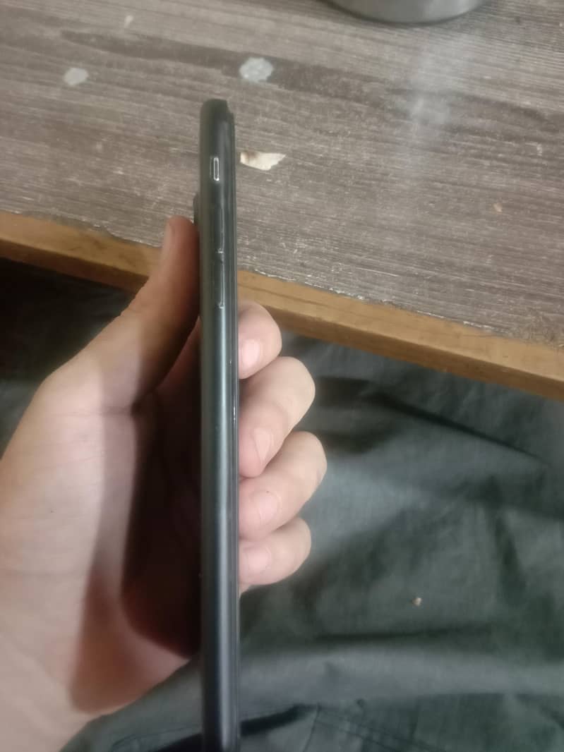 Apple iPhone 7 Plus 7