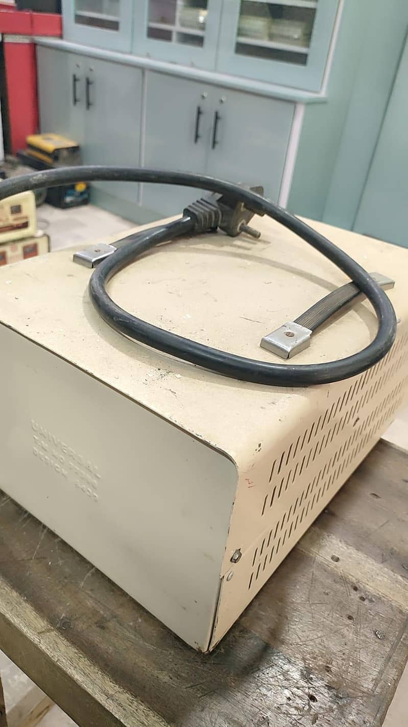 universal voltage stabilizer 2