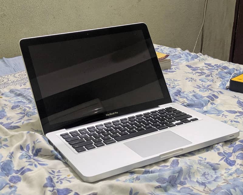 MacBook 12 pro 2012 model 0