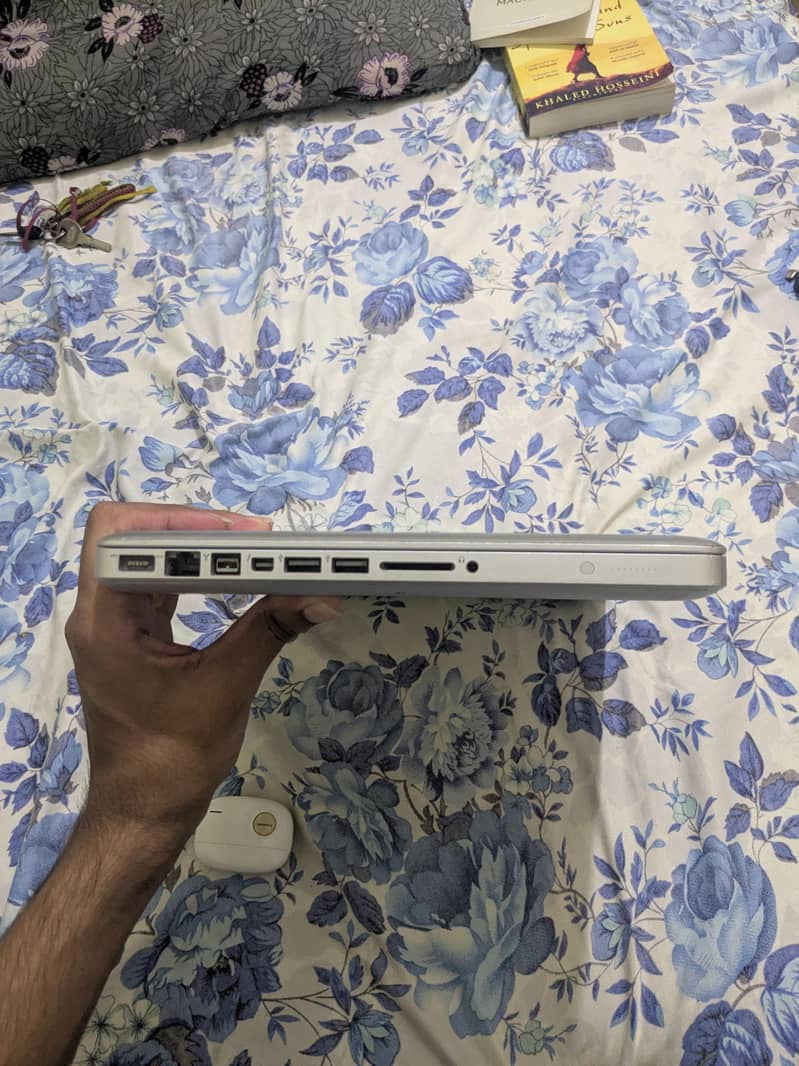 MacBook 12 pro 2012 model 2