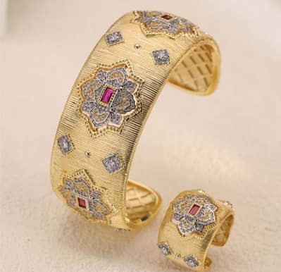 Royal Gold-Textured Cuff & Ring