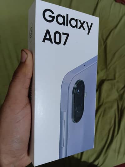 Samsung Galaxy A07 4/64 Only 4 days used with Box