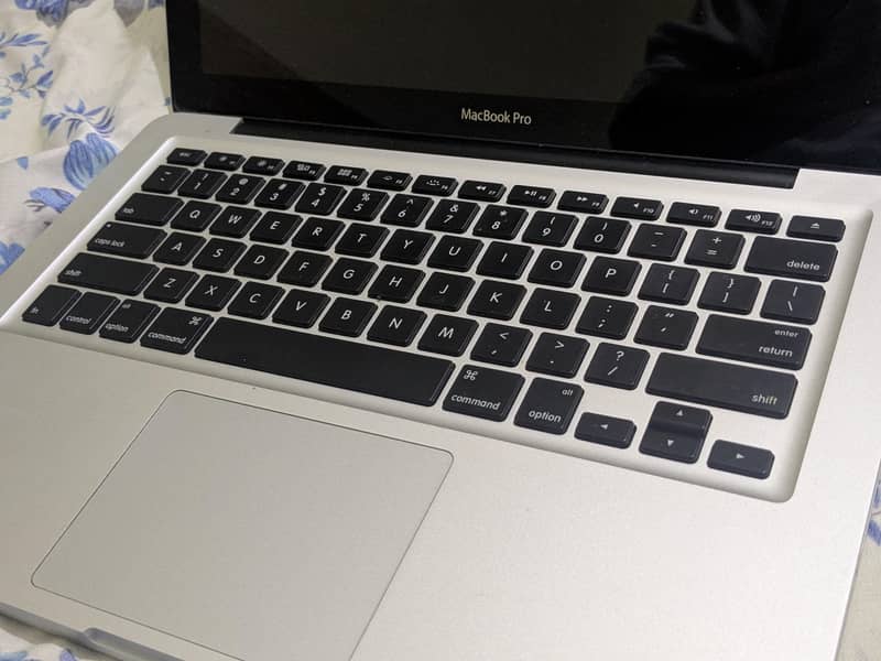 MacBook 12 pro 2012 model 3