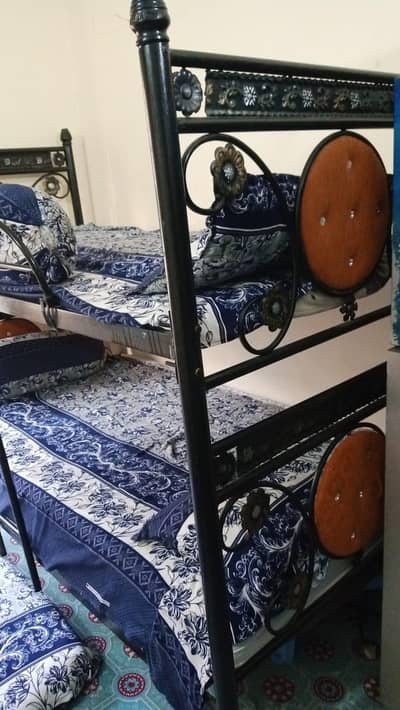 bunker bed with solid iron without mattress