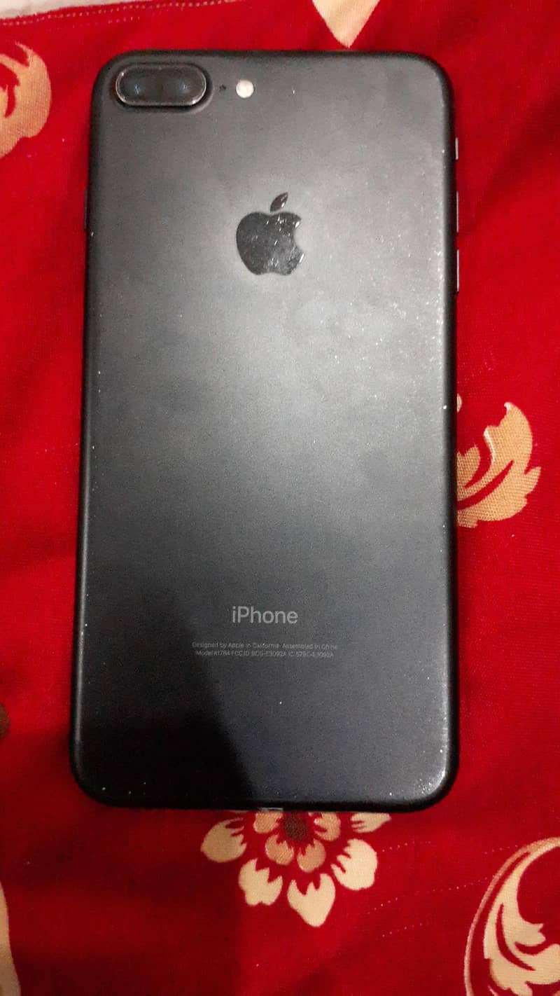 Apple iPhone 7 Plus 4