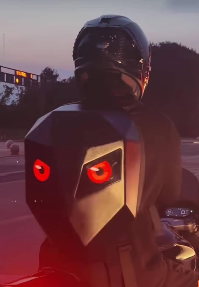 loy led backpack 1
